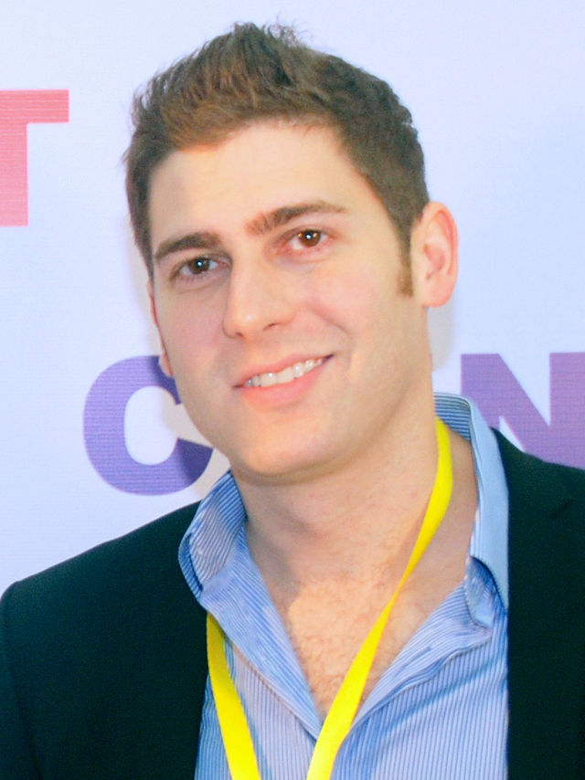 eduardo saverin harvard