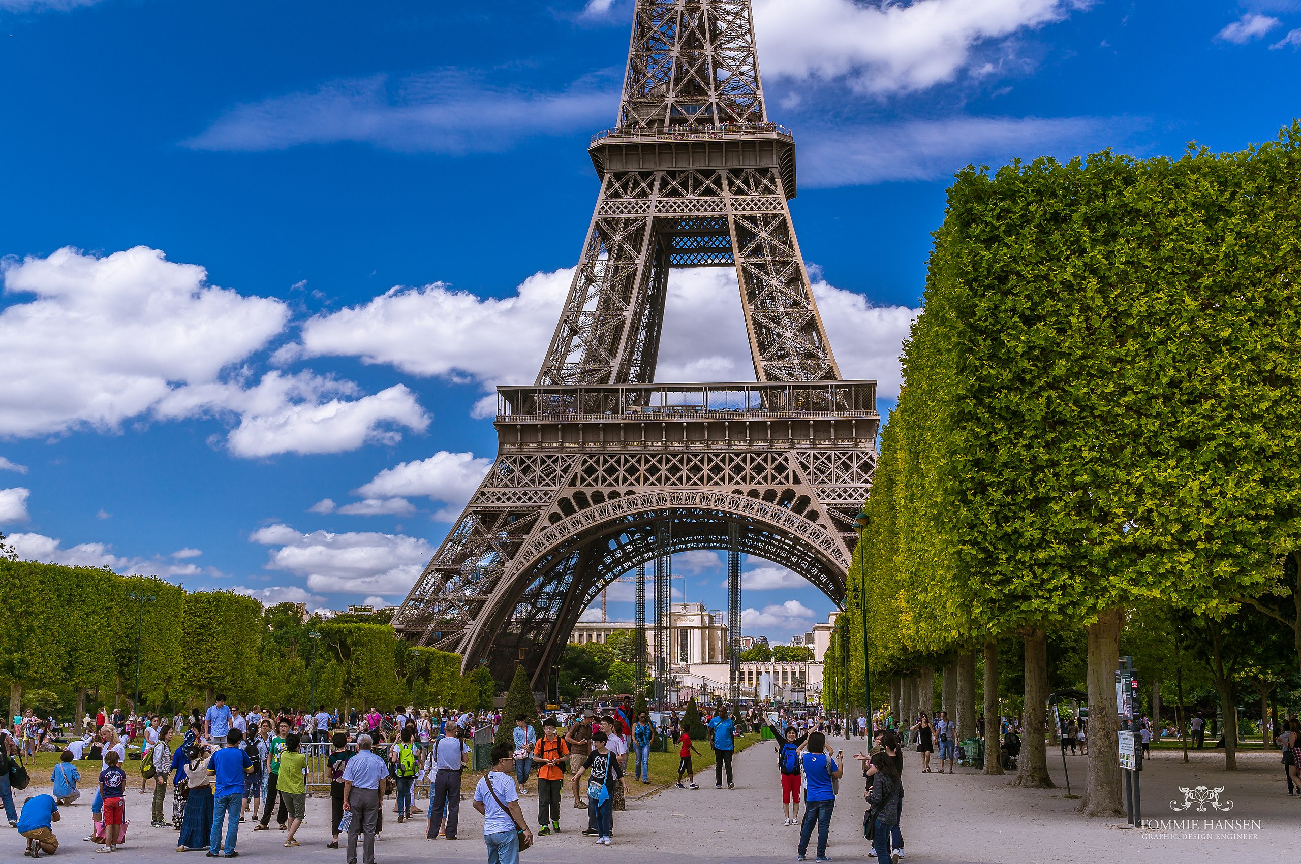 File:Paris Eiffel Tower (8226787281).jpg - Wikipedia