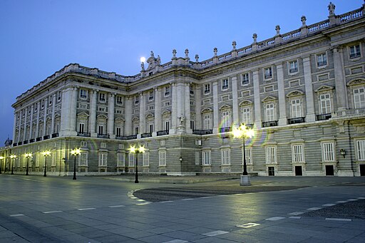 Fachada del Palacio Real. Plaza de Oriente