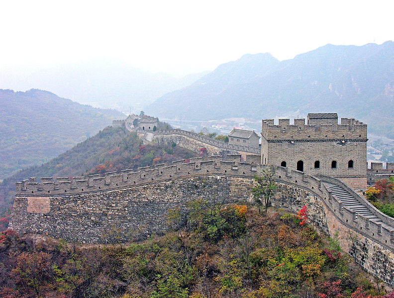 File:Flickr - archer10 (Dennis) - China-6417 - A branch in the Great Wall.jpg