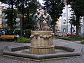 Polski: Fontanna "Trzy fauny" przed Urzędem Miasta English: Fountain "Three Fauns" in front of the City Hall Deutsch: Faunen-Brunnen vor dem Gleiwitzer Verwaltungsgebäude