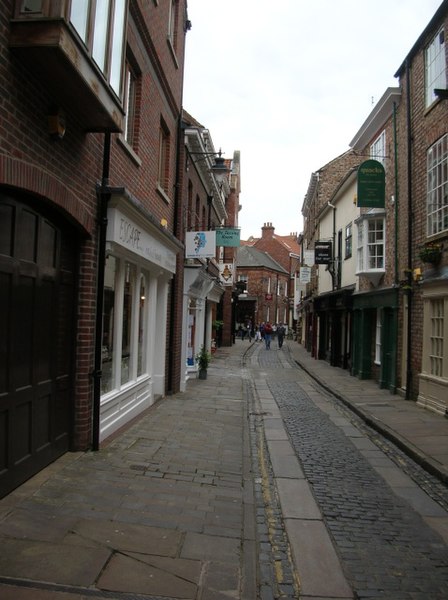 File:Grape Lane - geograph.org.uk - 482240.jpg