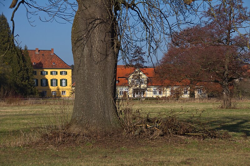 File:Gut Kielmannsegg in Heinde (Bad Salz Detfurth) IMG 5106.jpg