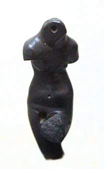 Male dancing torso; 2400-1900 BC; limestone; height: 9.9 cm; National Museum (New Delhi)