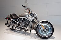 Harley-Davidson: Història, Motors, Famílies de models