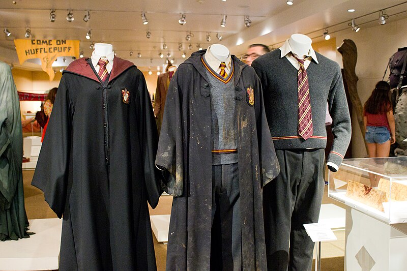 File:Harry Potter Museum (28827484804).jpg - Wikimedia Commons