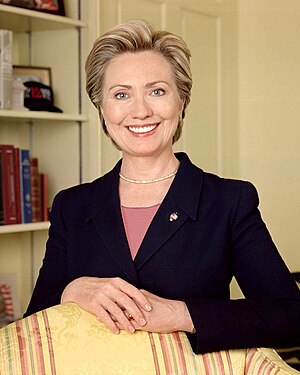 Hillary Clinton: Politiciană americană, ex-Prima Doamnă a SUA (1993-2001)