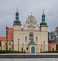 * Nomination Holy Trinity church in Strzelno, Kuyavian-Pom. V., Poland. --Tournasol7 05:29, 28 November 2022 (UTC) * Promotion GHood quality --Michielverbeek 21:18, 28 November 2022 (UTC)