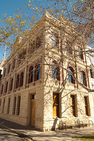 <span class="mw-page-title-main">Howard Smith Building</span> Heritage building in Fremantle, Western Australia