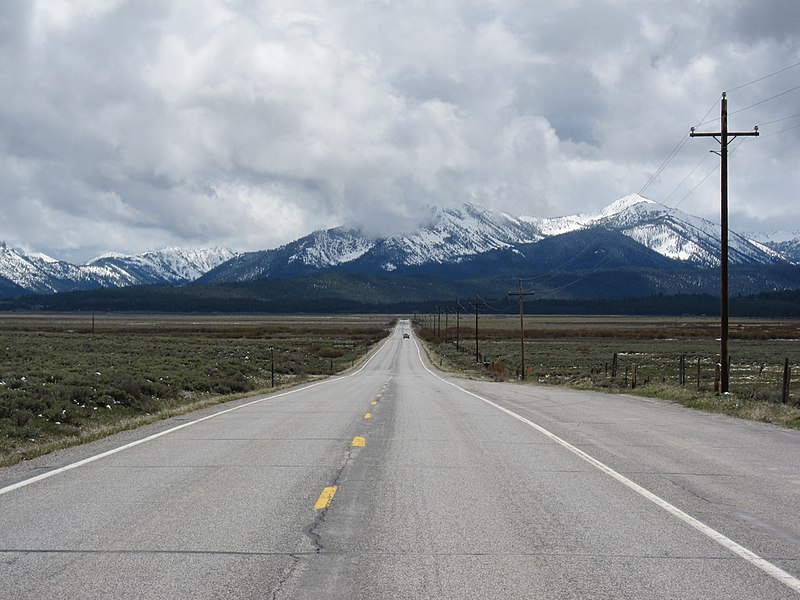 File:Idaho 75 Sawtooth Valley Winter.jpg