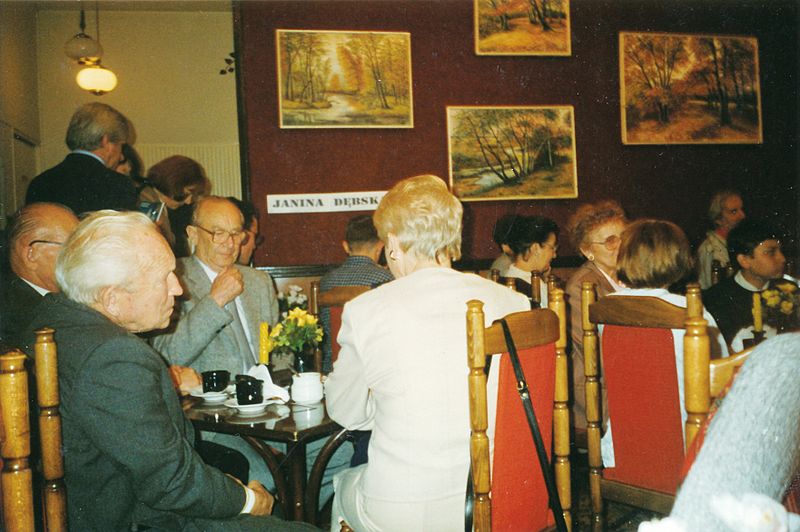 File:Janina Dębska – Wystawa obrazów, Radomsko 1996 r. 2.jpg