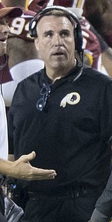 Jim Tomsula American football coach (born 1968)