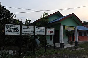 Kantor kepala desa Gadung Keramat