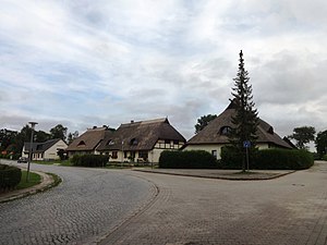 Bei Greifswald Kemnitz: Geografie und Verkehr, Ortsteile, Geschichte