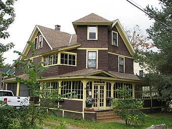 Kennedy Cottage, Saranac Lake, NY.jpg