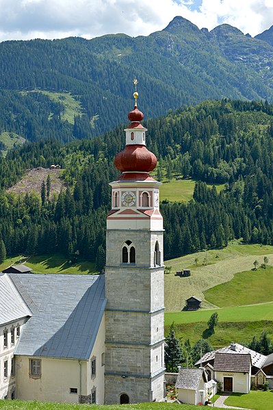 File:Lesachtal Maria Luggau Wallfahrtskirche NW-Ansicht 16072014 808.jpg