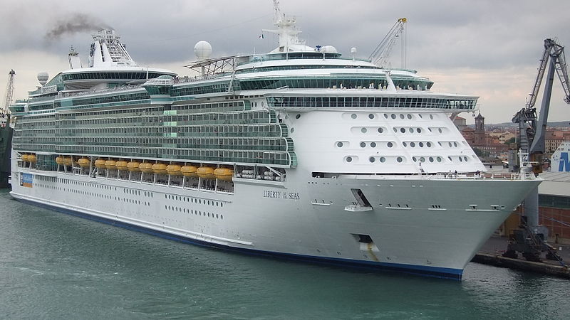 File:Liberty of the Seas (ship, 2007) 002.jpg