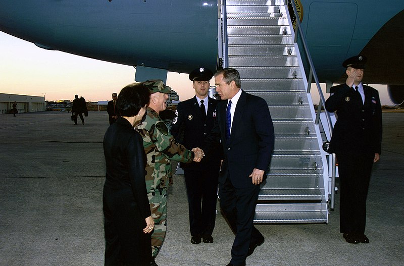 File:Lieutenant General Leon J. La Porte, Third (III) Corps and Fort Hood Commanding General, and his wife Judy, greet President George W. Bush on his arrival at Robert Gray Army Airfiel - DPLA - 73b981cb4380795050c8fc07ebc5f756.jpeg
