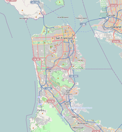 Mapa konturowa San Francisco, u góry nieco na prawo znajduje się punkt z opisem „San Francisco–Oakland Bay Bridge”