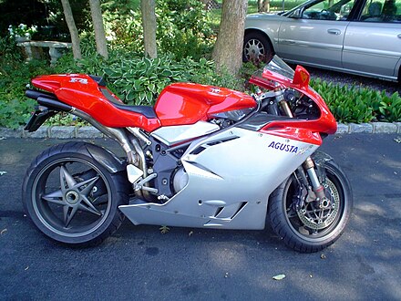 440px-MVAgusta_F4_750.JPG