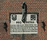 Maastricht - Raadhuisplein - Pro Patria-monument - Charles Vos 1949 20110807.jpg