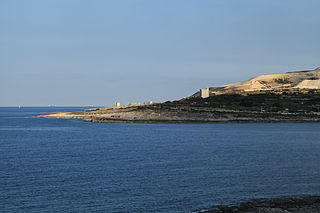 <span class="mw-page-title-main">De Redin towers</span> Series of coastal watchtowers built in the 1650s