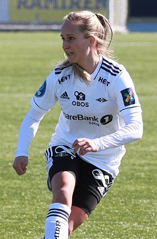 <span class="mw-page-title-main">Maria Olsvik</span> Norwegian footballer (born 1994)