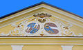 English: Decor gable on top of the central projection on the west side of the castle Deutsch: Dekorgiebel als oberer Abschluss des Mittelrisalt auf der Westseite des Schlosses