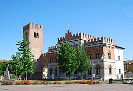 Toren en gemeentehuis van Marmirolo