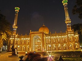 Masjid-e-Khadariya situated at Millers Road Bangalore