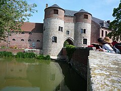 Montigny-en-Ostrevent - Castelul Montmonrency (05) .JPG