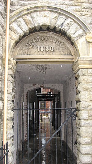 One of the small side entrances Nast Trinity Methodist southern minor entrance.jpg