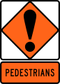 Neuseeland Straßenschild W2-1B + W2-1.25B.svg