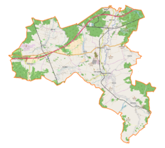 Mapa konturowa gminy Nowogrodziec, blisko centrum na lewo znajduje się punkt z opisem „Gierałtów”