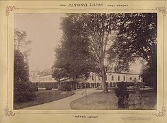 1900 postcard: garden view