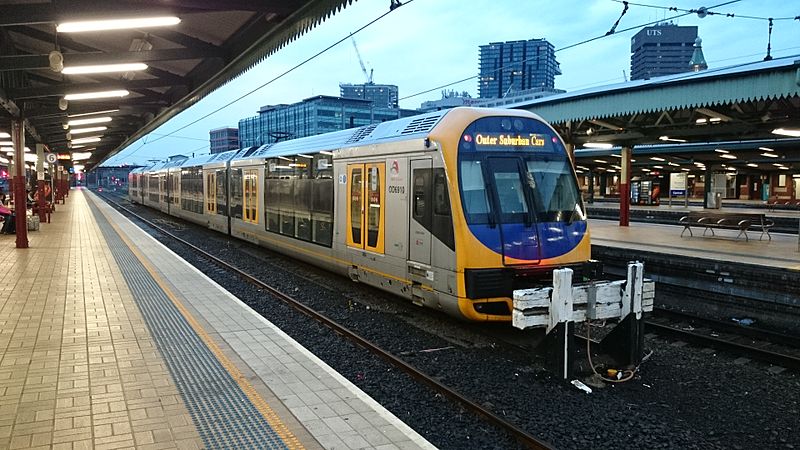 File:OSCAR (H5) ATP test train at Central Station.jpg