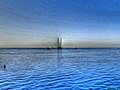 Oil Rig Ocean Spure Whith Tugs - panoramio.jpg