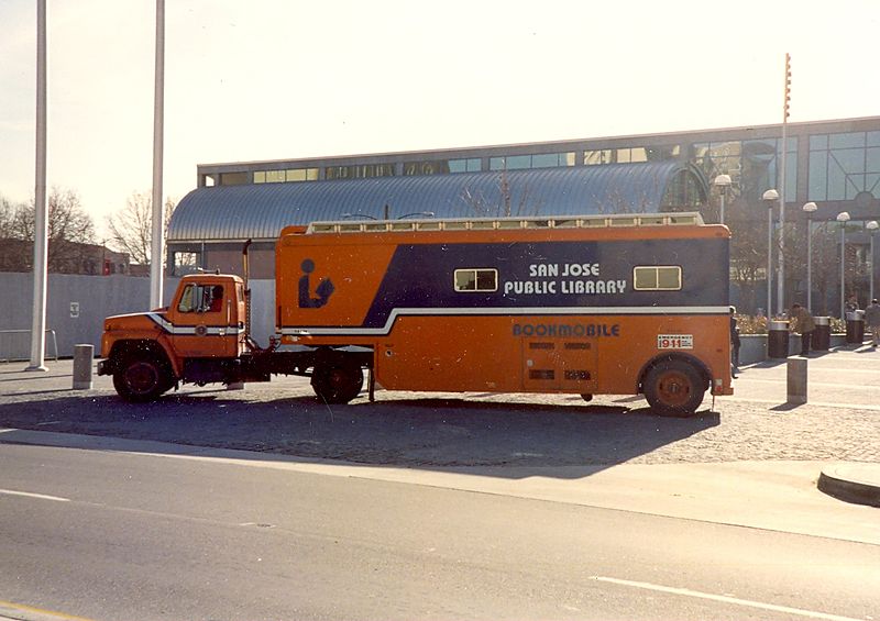 File:Original bookmobile (no longer in service) of the San José Public Library..jpg