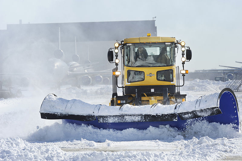 File:Oshkosh snow removal vehicle.JPG
