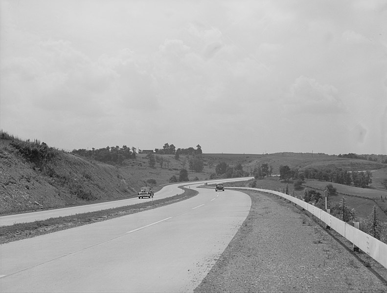 File:Pennsylvania Turnpike in 1942.jpg