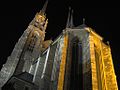 La cathédrale vue de nuit