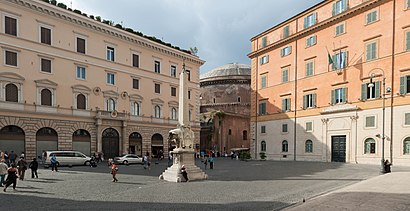 Come arrivare a Piazza Della Minerva con i mezzi pubblici - Informazioni sul luogo