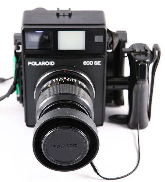 File:Polaroid 600SE.jpg