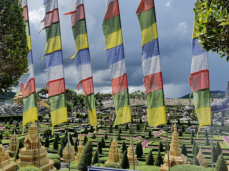 File:Prayer flags of Bhutan at Nong Nooch.jpg