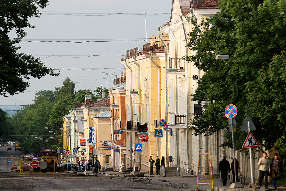 Файл:Pushkin town center.jpg — Википеди