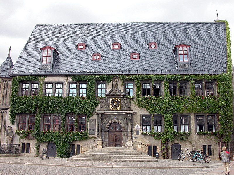 File:Quedlinburg Rathaus (2006).JPG