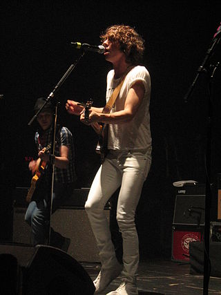 <span class="mw-page-title-main">Johnny Borrell</span> Musical artist