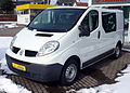 Renault Trafic II Faz II Qabaq-Yan Görüntü