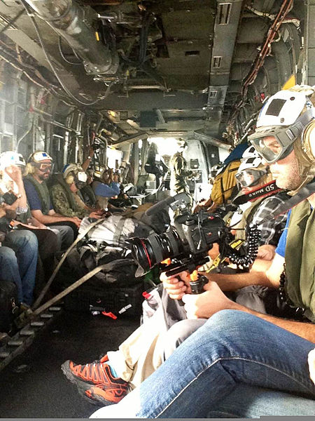 File:Reporters fly aboard a U.S. Navy MH-53E Sea Dragon helicopter attached to Helicopter Mine Countermeasures Squadron (HM) 15 during International Mine Countermeasures Exercise (IMCMEX) 13 in Bahrain May 14, 2013 130514-N-UT397-018.jpg