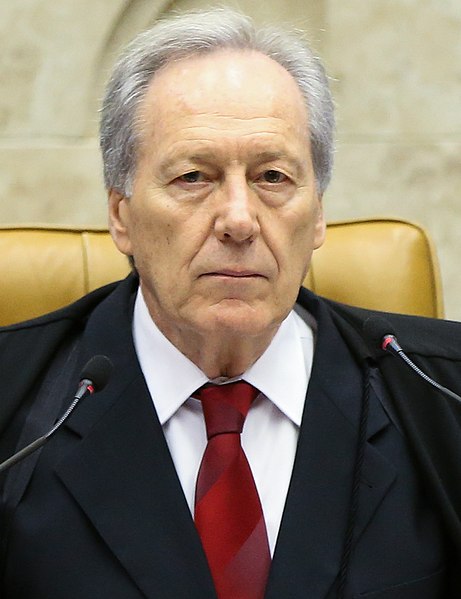 File:Ricardo Lewandowski em novembro de 2016 (recorte).jpg